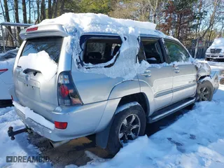 2005 Toyota 4Runner SR5 with VIN JTEBU14R558029879, listed as a IAAI auction lot 41628752 with 253,602 mi miles. Bid and sale history available at carsss.com. Image 4.