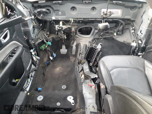 2022 Jeep Compass Latitude Lux with VIN 3C4NJDFB1NT109208, listed as a Copart auction lot 58017015 with Not provided miles and Non repairable. Bid and sale history available at DreamBid. Image 8.