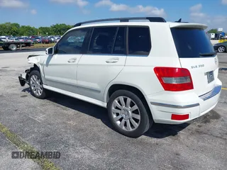 2012 Mercedes-Benz GLK GLK 350 with VIN WDCGG5GB8CF735979, listed as a IAAI auction lot 41931333 with 124,649 mi miles. Bid and sale history available at carsss.com. Image 3.