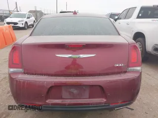 2018 Chrysler 300 S with VIN 2C3CCABG7JH320633, listed as a IAAI auction lot 41548574 with 115,810 mi miles and . Bid and sale history available at DreamBid. Image 16.