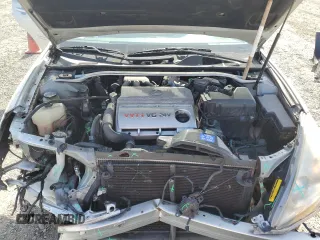 2002 Lexus ES 300 with VIN JTHBF30G920050886, listed as a Copart auction lot 57087355 with 131,304 mi miles and Salvage title. Bid and sale history available at DreamBid. Image 11.