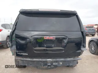 2017 GMC Yukon SLT z VIN 1GKS1BKC8HR214853, wystawiony jako IAAI lot #42145186 z przebiegiem 133 145 mil mil oraz . Historia ofert i sprzedaży dostępna na DreamBid. Obrazek 17.