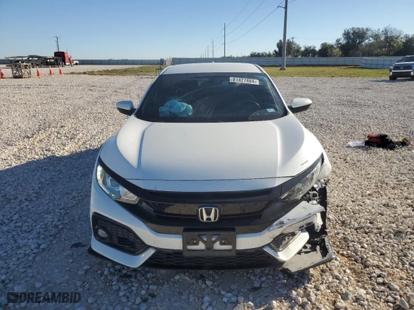 2018 Honda Civic Hatchback Sport with VIN SHHFK7H45JU236522, listed as a Copart auction lot 82747304 with 60,554 mi miles and Salvage Title. Bid and sale history available at carsss.com. Image 5.
