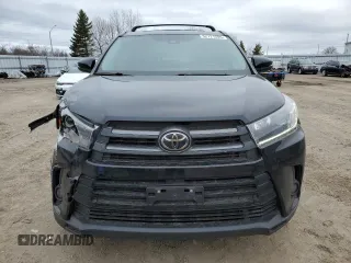2019 Toyota Highlander SE z VIN 5TDJZRFH2KS963669, wystawiony jako Copart lot #52721595 z przebiegiem 85 366 mil mil oraz Szkoda całkowita • Salvage title. Historia ofert i sprzedaży dostępna na DreamBid. Obrazek 5.