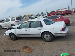 1996 Buick Century Special SJ with VIN 1G4AG55M9T6401729, listed as a IAAI auction lot 41871733 with 72,360 mi miles. Bid and sale history available at carsss.com. Image 14.