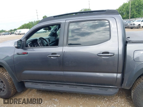 2021 Toyota Tacoma SR с VIN 5TFCZ5AN8MX266972, выставлен на аукционе IAAI как лот 42511666 с пробегом 56 378 миль миль и . История ставок и продаж доступна на DreamBid. Изображение 15.