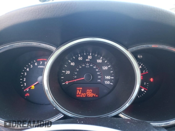 2013 Kia Sorento LX с VIN 5XYKT3A69DG423616, выставлен на аукционе Copart как лот 42883765 с пробегом 207 984 миль миль и Списание • Salvage title. История ставок и продаж доступна на DreamBid. Изображение 9.
