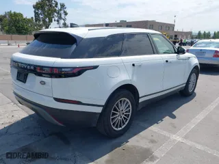 2019 Land Rover Range Rover Velar with VIN SALYA2EX5KA200606, listed as a IAAI auction lot 36713253 with 88,957 mi miles. Bid and sale history available at carsss.com. Image 4.