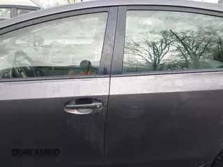 2015 Toyota Prius Two with VIN JTDZN3EU8FJ022093, listed as a IAAI auction lot 41993308 with 114,648 mi miles and . Bid and sale history available at DreamBid. Image 15.