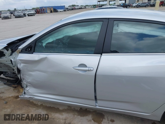2023 Nissan Sentra S z VIN 3N1AB8BV7PY311515, wystawiony jako IAAI lot #42038589 z przebiegiem 13 907 mil mil oraz . Historia ofert i sprzedaży dostępna na DreamBid. Obrazek 18.