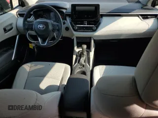 2024 Toyota Corolla Cross LE с VIN 7MUBAABG6RV088784, выставлен на аукционе Copart как лот 60913205 с пробегом 17 819 миль миль и Списание • Salvage title. История ставок и продаж доступна на DreamBid. Изображение 8.