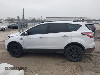 2017 Ford Escape SE with VIN 1FMCU0G94HUA55492, listed as a IAAI auction lot 40881436 with 168,481 mi miles and . Bid and sale history available at carsss.com. Image 14.