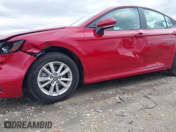 2025 Toyota Camry LE with VIN 4T1DAACK4SU089077, listed as a IAAI auction lot 42166255 with 384 mi miles and . Bid and sale history available at DreamBid. Image 6.