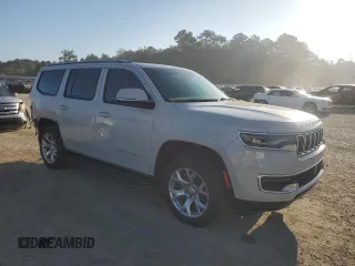 2022 Jeep Grand Wagoneer with VIN 1C4SJUAT4NS181525, listed as a Copart auction lot 72980394 with 32,714 mi miles and Salvage title. Bid and sale history available at DreamBid. Image 4.