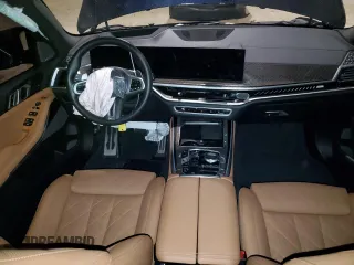 2024 BMW X5 M60i with VIN 5UX33EU08R9V21549, listed as a Copart auction lot 84082814 with 0 mi miles and Salvage Title. Bid and sale history available at carsss.com. Image 8.