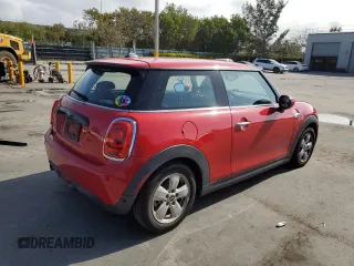 2020 MINI Hardtop Cooper with VIN WMWXR3C06L2L86396, listed as a Copart auction lot 50814365 with 26,097 mi miles and Non repairable. Bid and sale history available at DreamBid. Image 3.