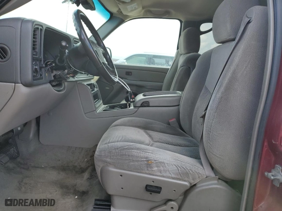 2004 Chevrolet Tahoe LT with VIN 1GNEC13Z74R250826, listed as a Copart auction lot 41990975 with 270,951 mi miles and Clean Title. Bid and sale history available at carsss.com. Image 7.