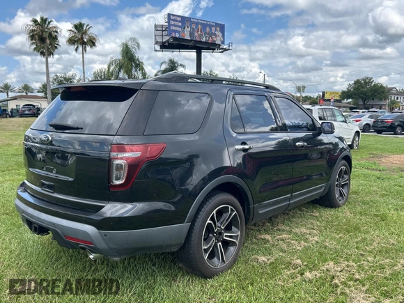 2013 Ford Explorer Sport z VIN 1FM5K8GT4DGB67923, wystawiony jako Copart lot #59728965 z przebiegiem 160 947 mil mil oraz Czysty tytuł • Clean title. Historia ofert i sprzedaży dostępna na DreamBid. Obrazek 4.