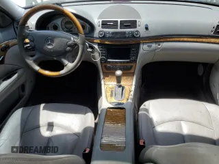 2007 Mercedes-Benz E 350 with VIN WDBUF56X07B168400, listed as a Copart auction lot 55440225 with 207,664 mi miles and Clean Title. Bid and sale history available at carsss.com. Image 8.