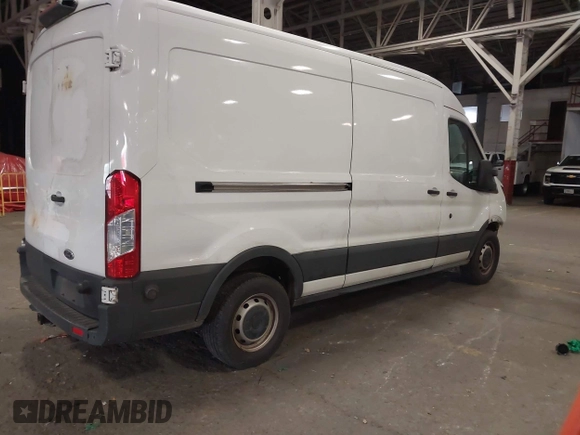 2018 Ford Transit with VIN 1FTBW2CM7JKA92747, listed as a IAAI auction lot 42251673 with 58,736 mi miles and . Bid and sale history available at DreamBid. Image 4.