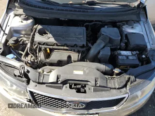 2010 Kia Forte SX с VIN KNAFW4A32A5054166, выставлен на аукционе Copart как лот 54327235 с пробегом 112 370 миль миль и Чистый • Clean title. История ставок и продаж доступна на DreamBid. Изображение 11.