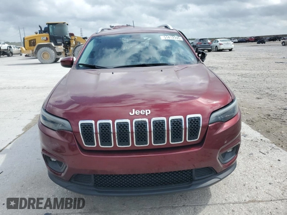 2019 Jeep Cherokee Latitude with VIN 1C4PJLCB8KD357724, listed as a Copart auction lot 51412395 with 0 mi miles and Salvage Title. Bid and sale history available at carsss.com. Image 5.