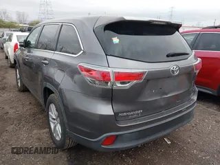 2014 Toyota Highlander LE z VIN 5TDZARFH8ES008504, wystawiony jako IAAI lot #41925955 z przebiegiem 198 292 mil mil oraz . Historia ofert i sprzedaży dostępna na DreamBid. Obrazek 3.