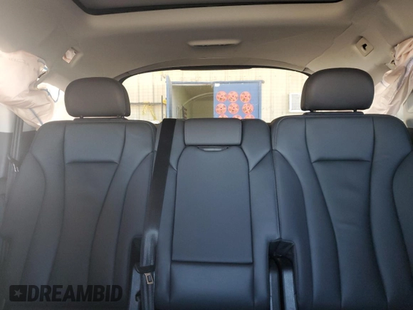 2022 Audi Q7 Premium z VIN WA1AXBF71ND021921, wystawiony jako Copart lot #86780594 z przebiegiem 10 653 mil mil oraz Szkoda całkowita • Salvage title. Historia ofert i sprzedaży dostępna na DreamBid. Obrazek 10.