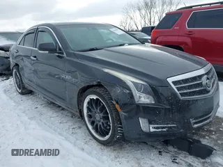 2014 Cadillac ATS Performance z VIN 1G6AJ5S35E0110641, wystawiony jako IAAI lot #41605870 z przebiegiem 102 183 mil mil oraz . Historia ofert i sprzedaży dostępna na DreamBid. Obrazek 1.