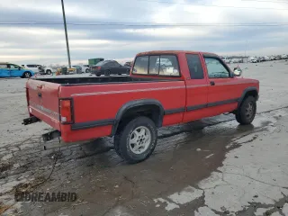 1995 Dodge Dakota z VIN 1B7GG23XXSS377120, wystawiony jako Copart lot #44940945 z przebiegiem 219 117 mil mil oraz Szkoda całkowita • Salvage title. Historia ofert i sprzedaży dostępna na DreamBid. Obrazek 3.