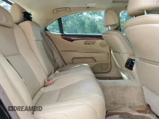2009 Lexus LS 460 L z VIN JTHGL46FX95033546, wystawiony jako Copart lot #60038445 z przebiegiem 278 645 mil mil oraz Szkoda całkowita • Salvage title. Historia ofert i sprzedaży dostępna na DreamBid. Obrazek 10.