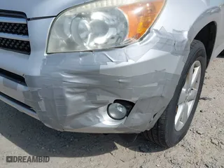 2008 Toyota RAV4 Ltd with VIN JTMBD31V486074748, listed as a IAAI auction lot 42121498 with 220,597 mi miles. Bid and sale history available at carsss.com. Image 6.