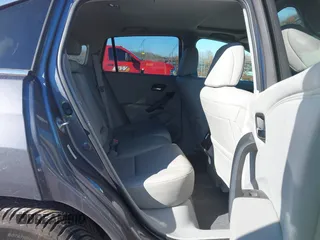 2017 Acura RDX w/Technology Pkg with VIN 5J8TB3H50HL001797, listed as a IAAI auction lot 41368527 with 108,369 mi miles. Bid and sale history available at carsss.com. Image 8.