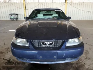 2003 Ford Mustang Deluxe with VIN 1FAFP44403F451821, listed as a Copart auction lot 52860955 with 133,780 mi miles and Clean Title. Bid and sale history available at carsss.com. Image 5.