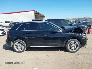 2018 Audi Q5 Premium Plus with VIN WA1BNAFY6J2008147, listed as a IAAI auction lot 41692642 with 113,475 mi miles. Bid and sale history available at carsss.com. Image 13.