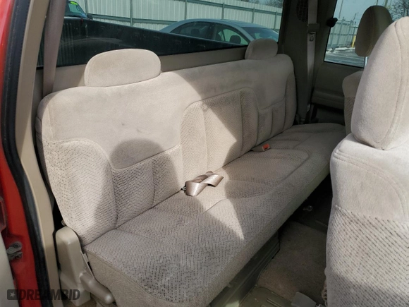 1997 Chevrolet C/K 1500 with VIN 2GCEC19R1V1270418, listed as a Copart auction lot 46584415 with 114,495 mi miles and Clean Title. Bid and sale history available at carsss.com. Image 10.