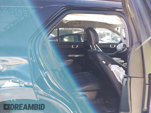 2024 Ford Explorer XLT z VIN 1FMSK8DH0RGA31329, wystawiony jako IAAI lot #41343866 z przebiegiem 20 990 mil mil oraz . Historia ofert i sprzedaży dostępna na DreamBid. Obrazek 8.
