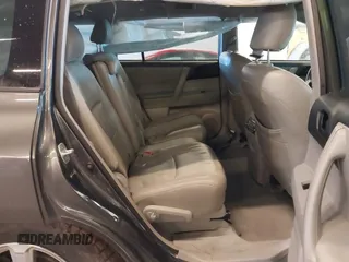 2009 Toyota Highlander z VIN JTEES41A692142879, wystawiony jako IAAI lot #41692725 z przebiegiem 189 933 mil mil oraz . Historia ofert i sprzedaży dostępna na DreamBid. Obrazek 8.