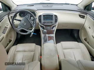 2016 Buick LaCrosse Leather with VIN 1G4GB5GR1GF174768, listed as a Copart auction lot 60461125 with 87,038 mi miles and Salvage title. Bid and sale history available at DreamBid. Image 8.