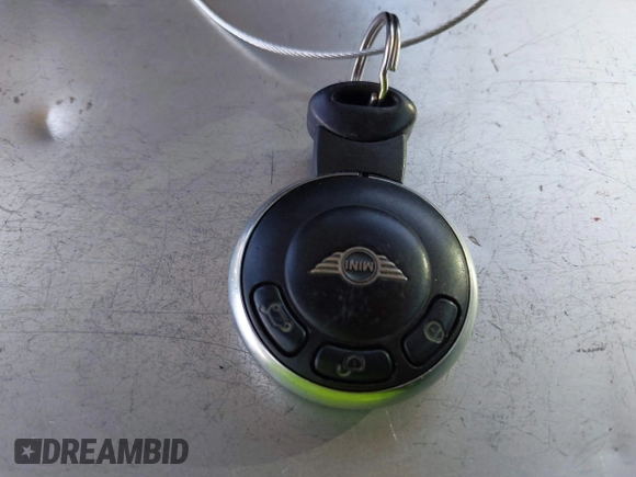 2012 MINI Hardtop S с VIN WMWSV3C58CTY17722, выставлен на аукционе IAAI как лот 42698588 с пробегом 98 511 миль миль и . История ставок и продаж доступна на DreamBid. Изображение 11.
