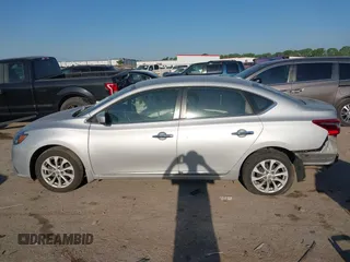 2018 Nissan Sentra SV with VIN 3N1AB7AP6JL643365, listed as a IAAI auction lot 42033621 with 113,297 mi miles. Bid and sale history available at carsss.com. Image 15.