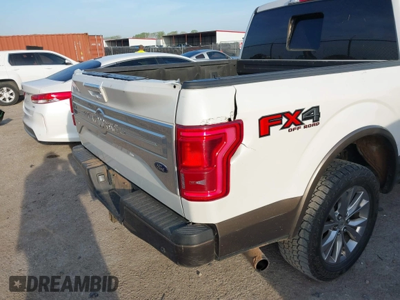 2016 Ford F-150 XLT with VIN 1FTEW1EGXGFC74720, listed as a IAAI auction lot 41864350 with 200,155 mi miles. Bid and sale history available at carsss.com. Image 12.