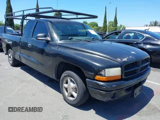 1998 Dodge Dakota z VIN 1B7FL22P2WS569372, wystawiony jako IAAI lot #42193715 z przebiegiem 227 772 mil mil oraz . Historia ofert i sprzedaży dostępna na DreamBid. Obrazek 1.
