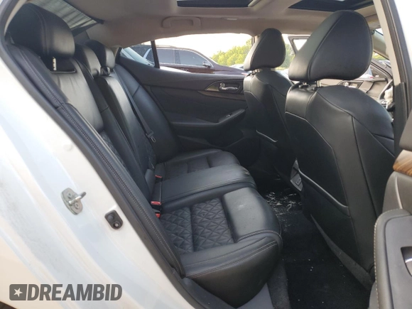 2018 Nissan Maxima SL with VIN 1N4AA6APXJC408267, listed as a Copart auction lot 61451315 with 89,680 mi miles and Salvage title. Bid and sale history available at DreamBid. Image 10.