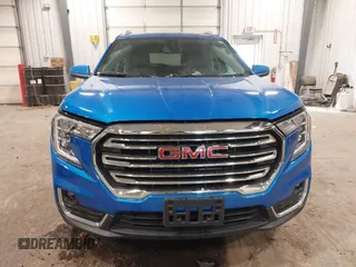 2024 GMC Terrain SLT with VIN 3GKALVEG1RL288758, listed as a IAAI auction lot 41607072 with 7,344 mi miles and . Bid and sale history available at carsss.com. Image 12.