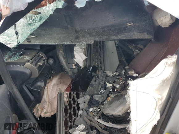 2014 Lexus IS 350 with VIN JTHBE1D27E5009864, listed as a Copart auction lot 86195424 with Not provided miles and Salvage title. Bid and sale history available at DreamBid. Image 7.