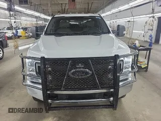 2022 Ford F-250 XL с VIN 1FT7X2B66NEE67862, выставлен на аукционе IAAI как лот 42610485 с пробегом 98 005 миль миль и . История ставок и продаж доступна на DreamBid. Изображение 44.