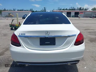 2021 Mercedes-Benz C 300 with VIN W1KWF8DB7MR649515, listed as a IAAI auction lot 42542308 with 22,136 mi miles and . Bid and sale history available at DreamBid. Image 17.