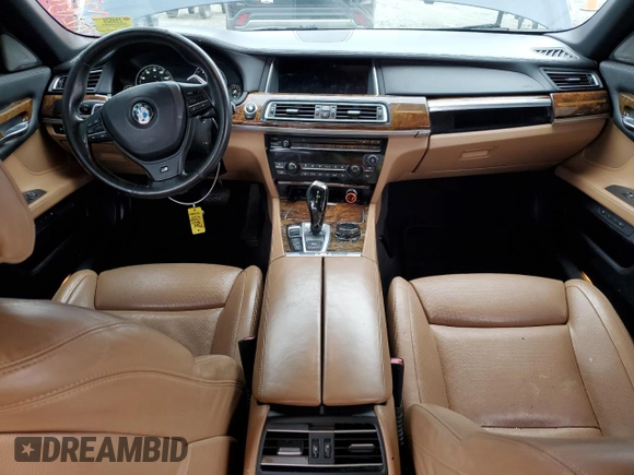 2015 BMW 7 Series 750Li xDrive with VIN WBAYF8C50FD654051, listed as a Copart auction lot 84419284 with 164,994 mi miles and Clean title. Bid and sale history available at DreamBid. Image 8.