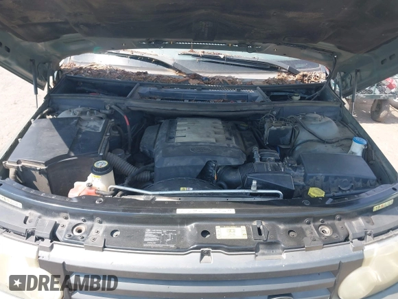 2006 Land Rover Range Rover HSE with VIN SALME15466A202423, listed as a IAAI auction lot 42596487 with 210,618 mi miles and . Bid and sale history available at DreamBid. Image 10.